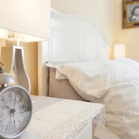 Deluxe Mareno * ماكارسكا